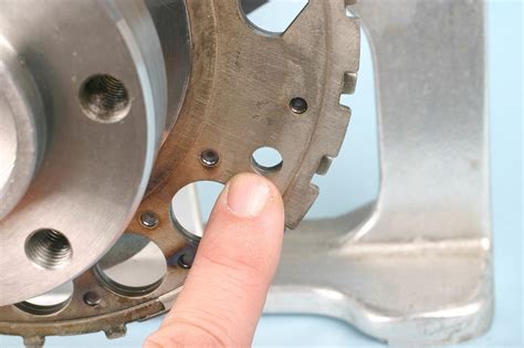 how to remove reluctor wheel