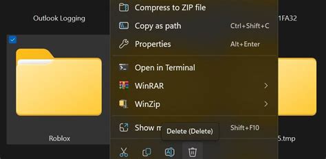 how to remove roblox temp files