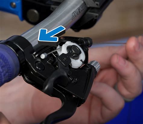 how to remove shifter cable