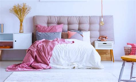 how to remove stains from fabric bedhead