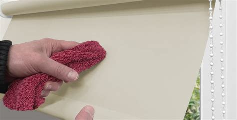 how to remove stains from fabric blinds with vinegar