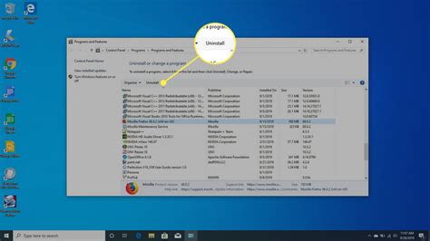 how to remove uninstalled apps data from windows 10