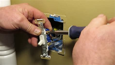 how to replace a light switch with an outlet