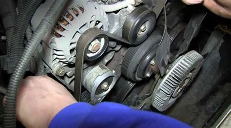 how to replace a serpentine belt