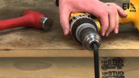 how to replace drill chuck on dewalt