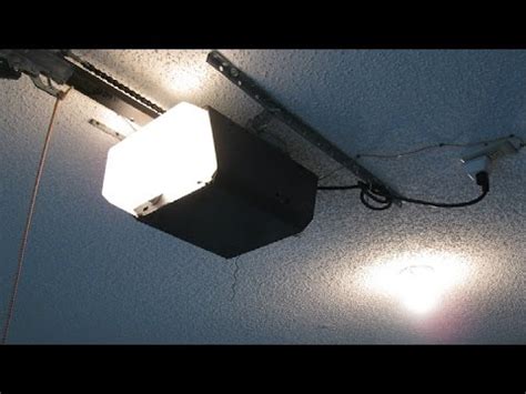 how to replace light socket in craftsman garage door opener