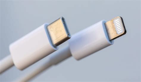 how to send video from iphone to mac with cable