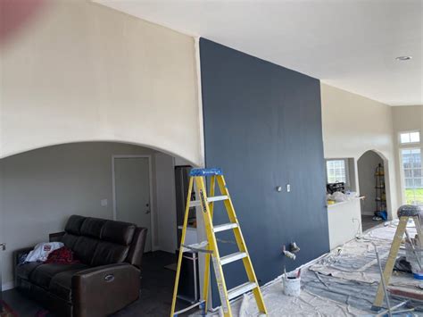 how to separate paint colors on same wall