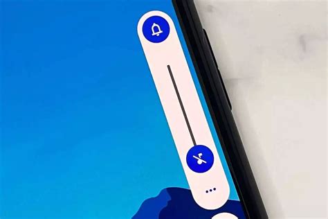 how to stop volume from going down android