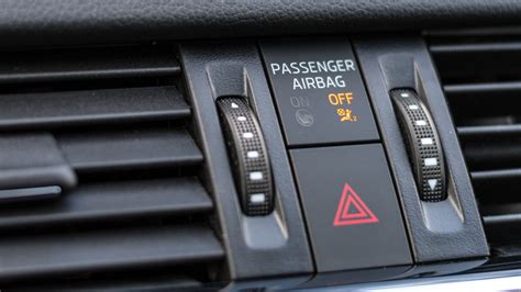 how to turn off airbag light