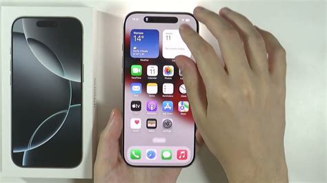 how to turn on flashlight on iphone 16 pro max