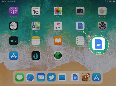 how to type on google docs on ipad