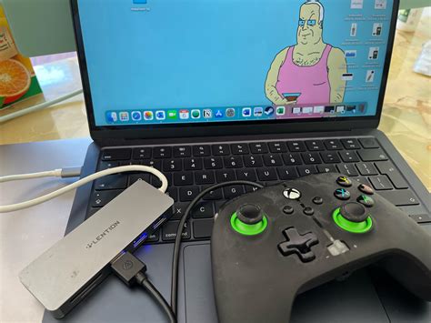 how to use a controller on macbook air