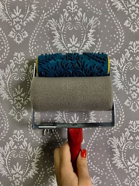 how to use a decorative paint roller