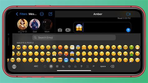 how to use emojis on keyboard apple