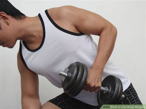 how to use hand weights properly