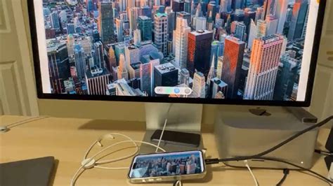 how to use iphone as computer monitor