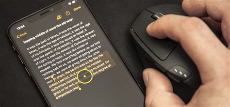 how to use keyboard and mouse on iphone