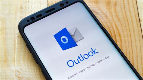 how to use microsoft outlook on android phone