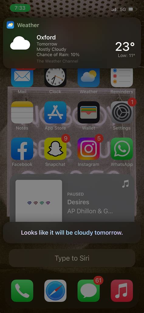 how to use siri on iphone 13 mini