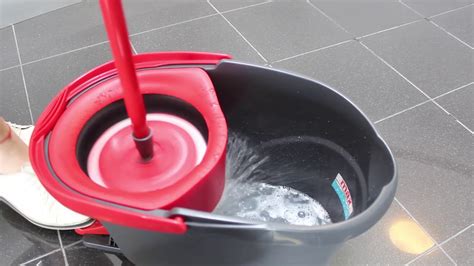how to use vileda spin mop