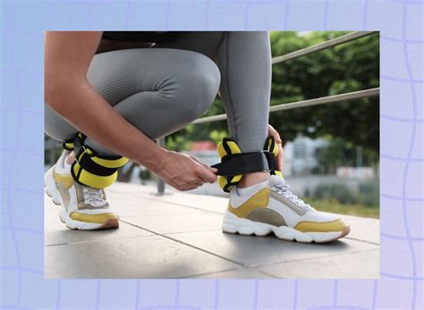 how to use wrist weights while walking