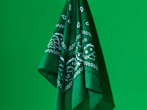 hunter green hanky code