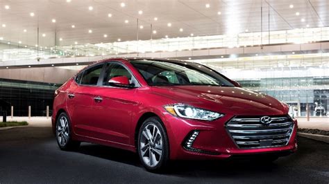 hyundai elantra safety rating 2018