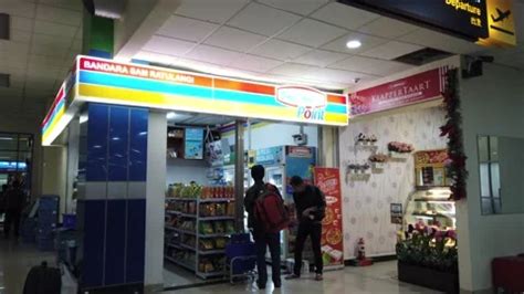 indomaret payment counter