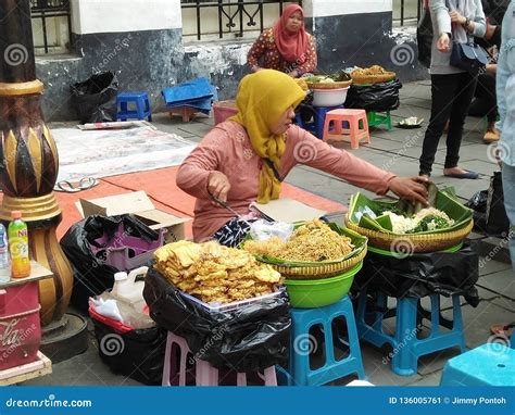 Indonesia Food Street Vendor