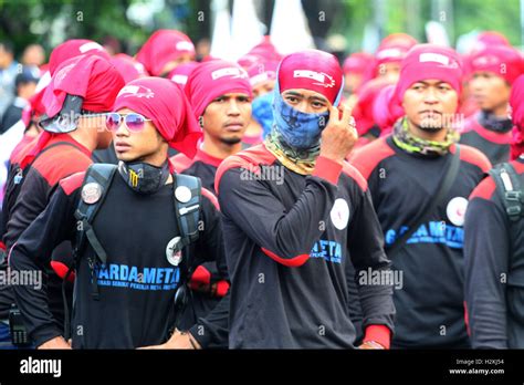 Serapan Tenaga Kerja Tinggi