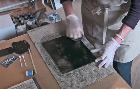 inking and wiping drypoint plate