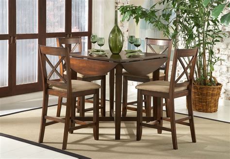 is a round or square table better for small spaces