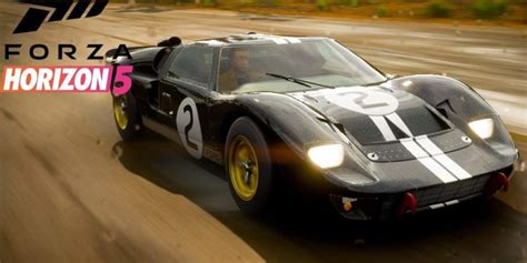 is forza 2 player split screen