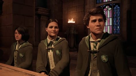 is hogwarts legacy ps4 multiplayer