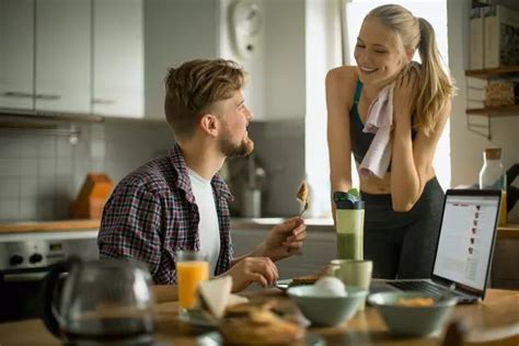 is it better to exercise before or after breaking fast