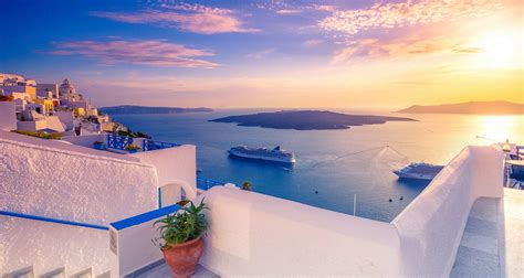 is it better to fly from athens to santorini or ferry