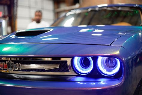 is it illegal to have blue lights on your car