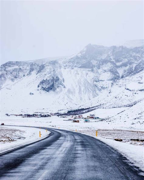 is it safe to drive in iceland in winter