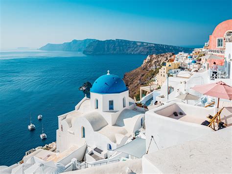 is it safe to go to santorini earthquake