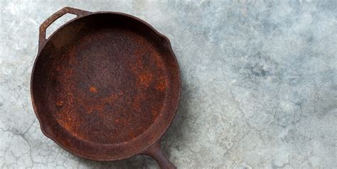 is rust on cast iron harmful