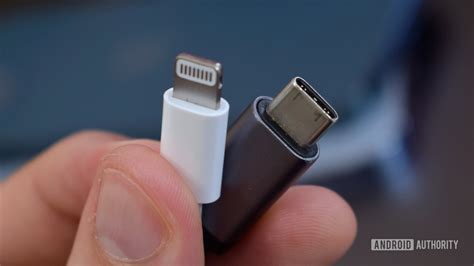 is usb c compatible with apple lightning