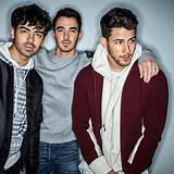Biografia Jonas Brothers