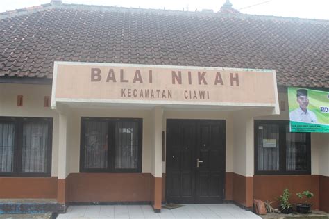 kantor KUA
