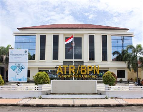kantor pertanahan