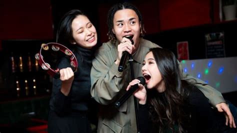 karaoke seru