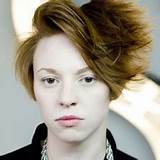 Biografia La Roux