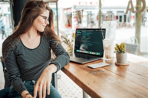 laravel command not working