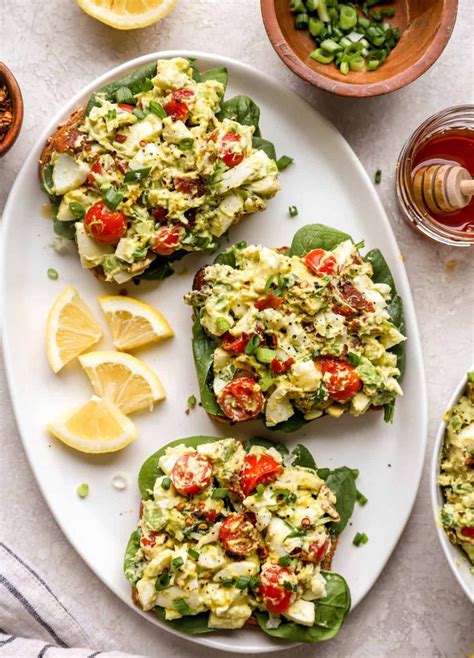 What Constitutes a 'Light' Meal?