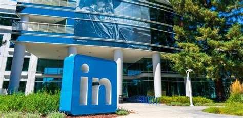 linkedin software engineer salary